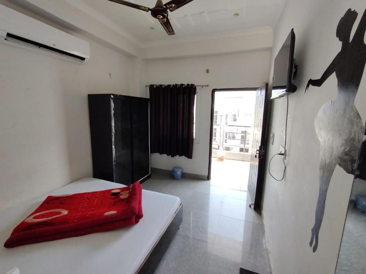 Hotel Aman Rishīkesh Esterno foto